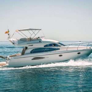Astonda 40 Boat Hire